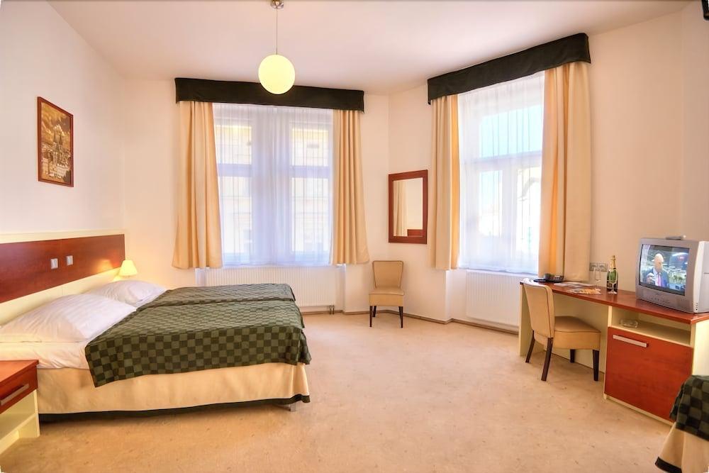 Hotel Victoria