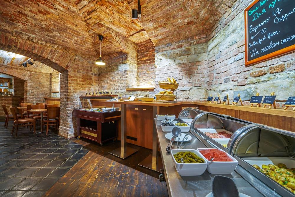 Hotel Victoria 4*