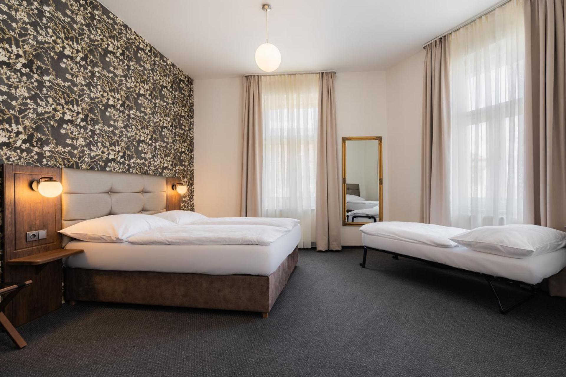 Ea Victoria 4* Praga